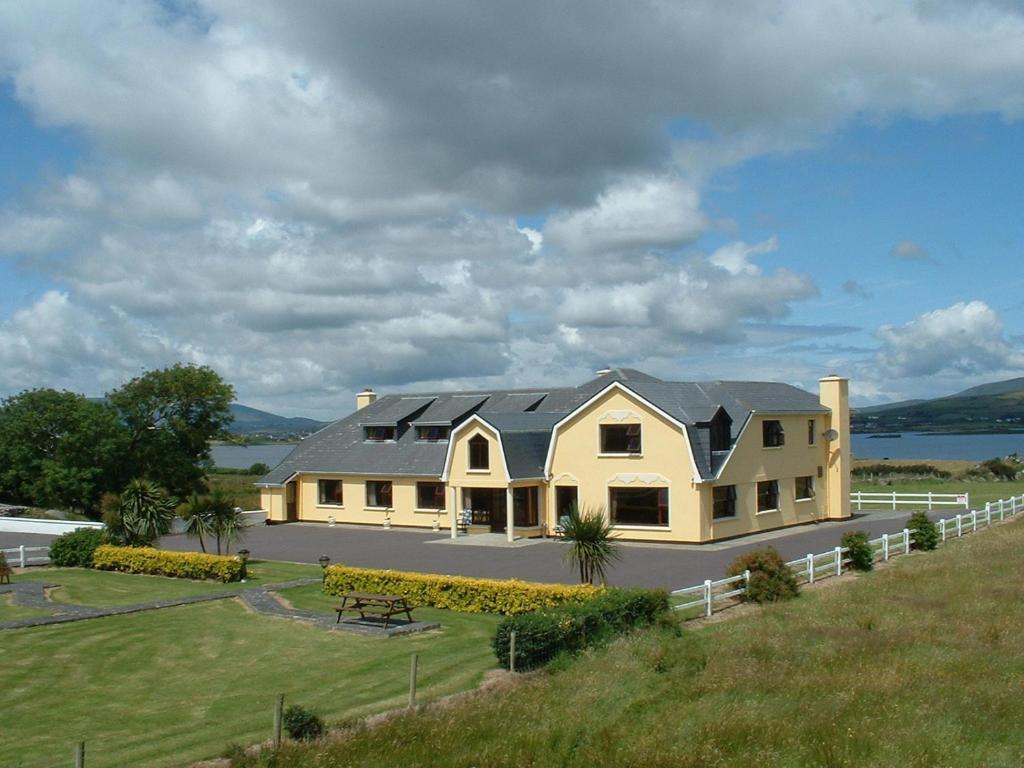 Hotel Lakelands Farm House An Coireán Exterior foto