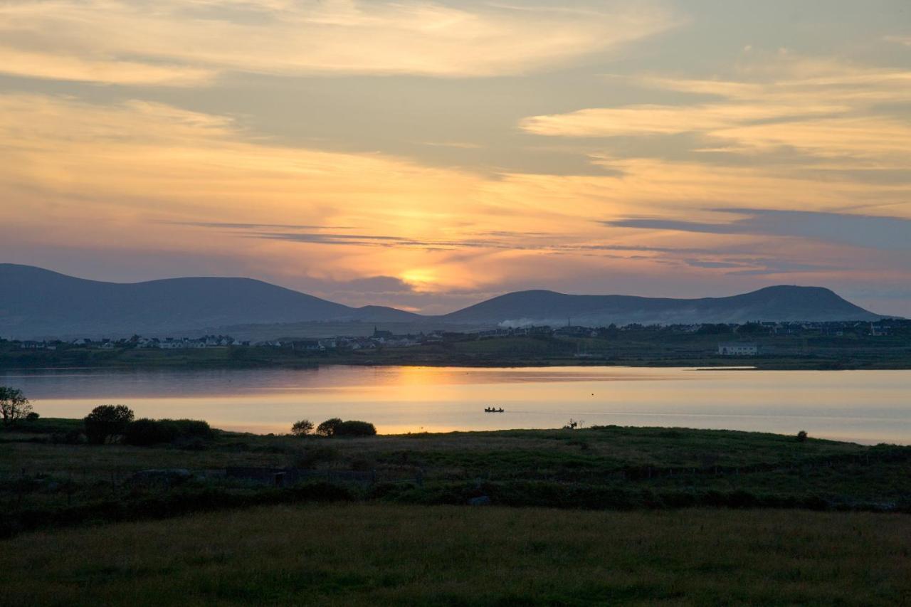 Hotel Lakelands Farm House An Coireán Zimmer foto